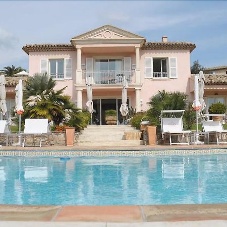 Hotel Villa Les Rosiers Grimaud Esterno foto