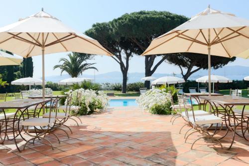 Hotel Villa Les Rosiers Grimaud Esterno foto