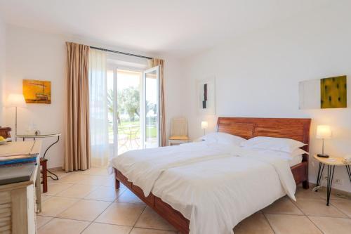 Hotel Villa Les Rosiers Grimaud Esterno foto